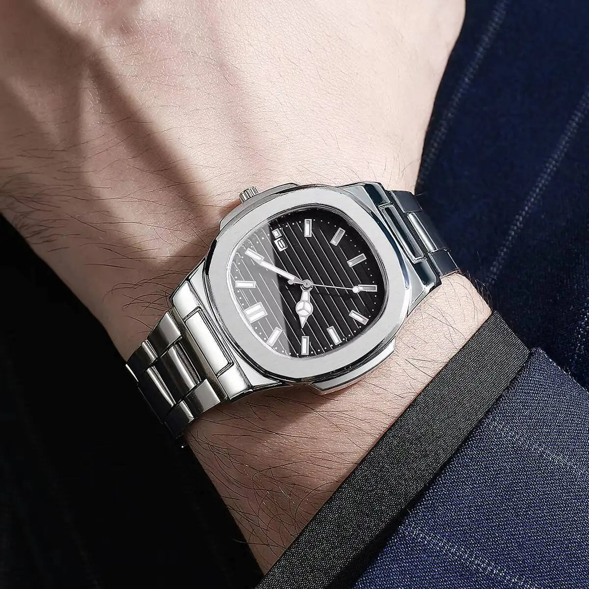 Square Dial Luxury Quartz Watch for Men